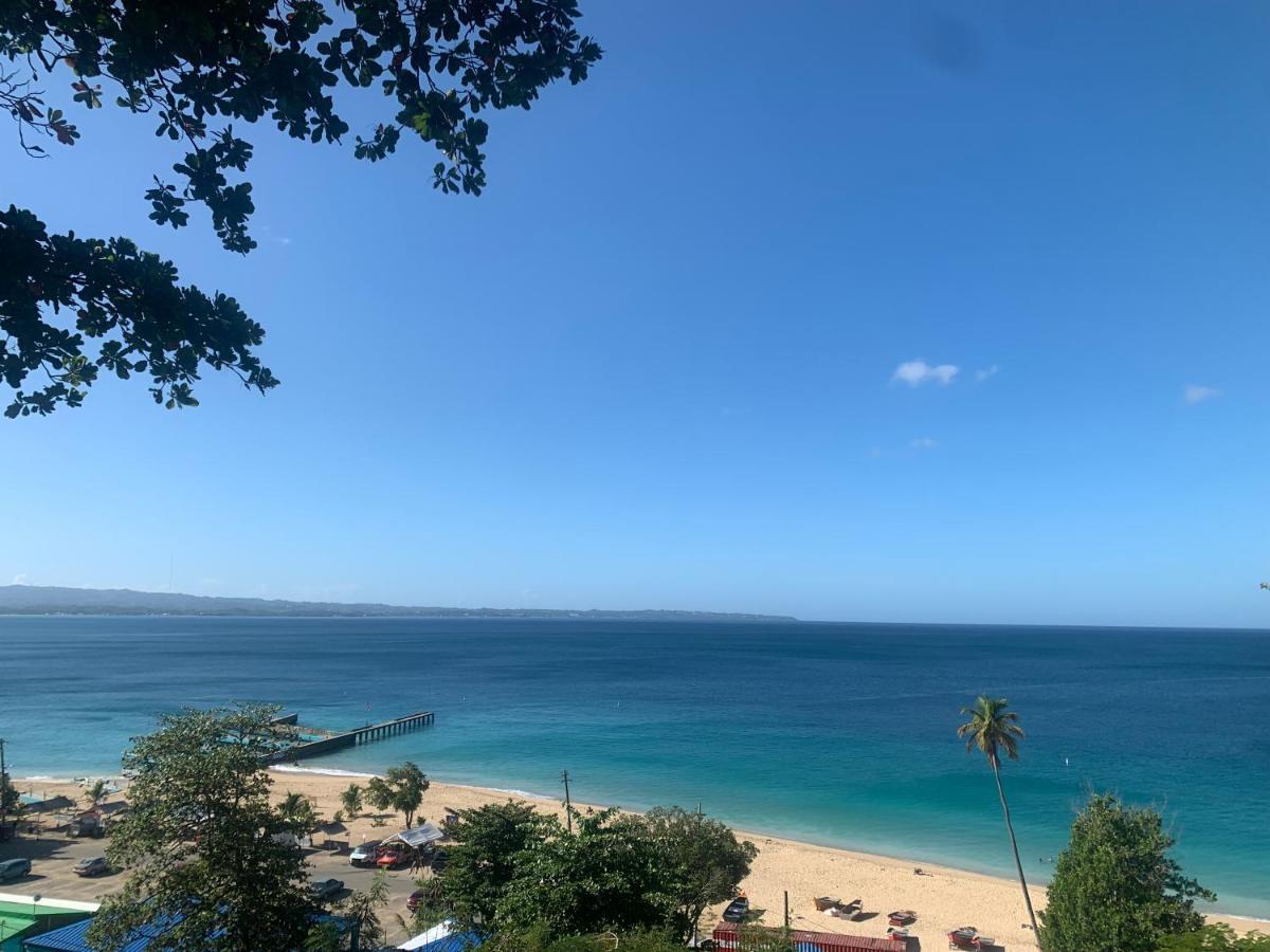 Aguadilla Sunrise Apt With Ac Wifi 8 Minute Walk From Crashboat Beach Екстер'єр фото